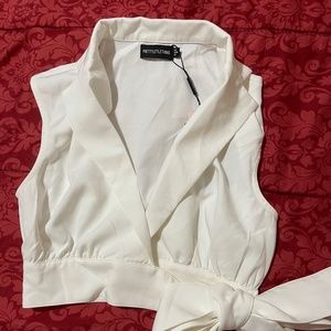 Prettylittlething Crop top
